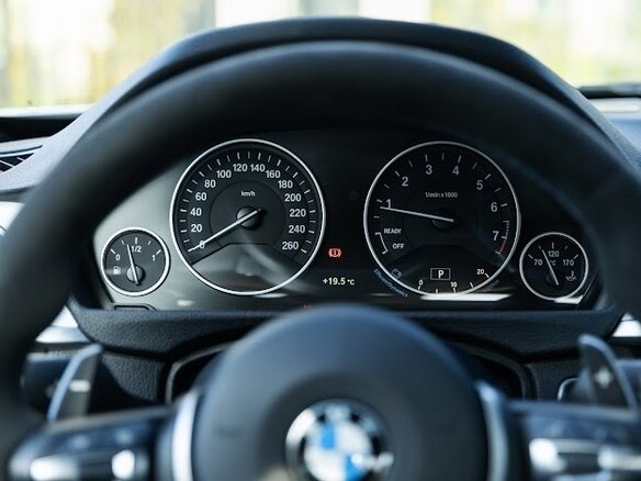 2016 BMW 3 серии 340i xDrive VI (F3x) Рестайлинг, белый, 5500000 рублей - вид 13