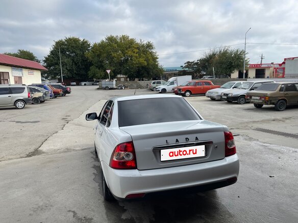 2013 Lada (ВАЗ) Priora I Рестайлинг, белый, 380000 рублей - вид 3