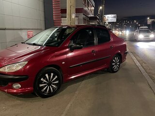 2009 Peugeot 206, красный, 320000 рублей, вид 3
