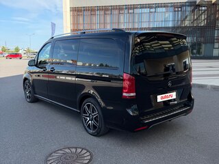 2019 Mercedes-Benz V-Класс Long 300 d длинный III (W447) Рестайлинг, чёрный, 6600000 рублей, вид 3