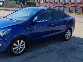 2013 Kia Rio 4-speed III, синий, 1300000 рублей, вид 4