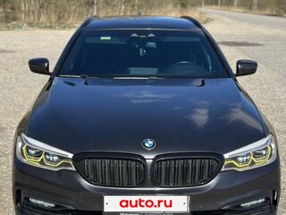 2019 BMW 5 серии 525d VII (G30/G31/G38), серый, 2680000 рублей, вид 4
