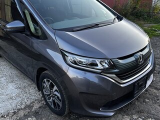 2019 Honda Freed II, серый, 1700000 рублей, вид 4