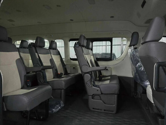 2026 Toyota HiAce H300, белый, 8716479 рублей - вид 6