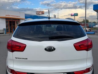 2015 Kia Sportage III Рестайлинг, белый, 1400000 рублей, вид 2