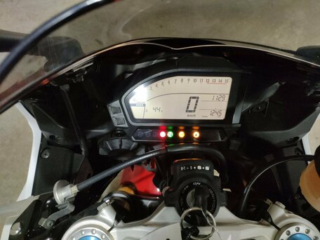 2014 Honda CBR 1000 RR/RA Fireblade, белый, 1170000 рублей, вид 5