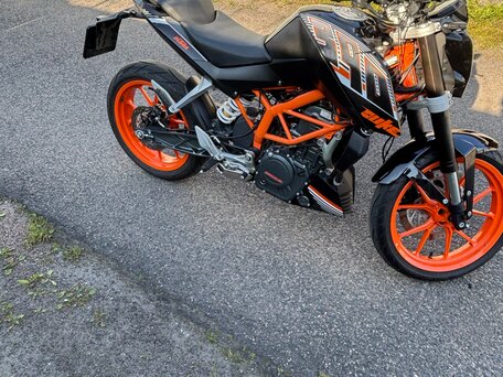 2014 KTM 390 Duke, чёрный, 325000 рублей, вид 1