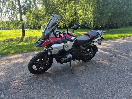 2024 BMW R 1300 GS, красный, 2550000 рублей, вид 1
