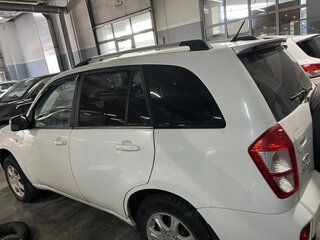 2015 Chery Tiggo (T11) I Рестайлинг (FL), белый, 370000 рублей, вид 4