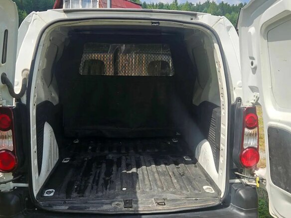 2012 Peugeot Partner, белый, 530000 рублей - вид 8