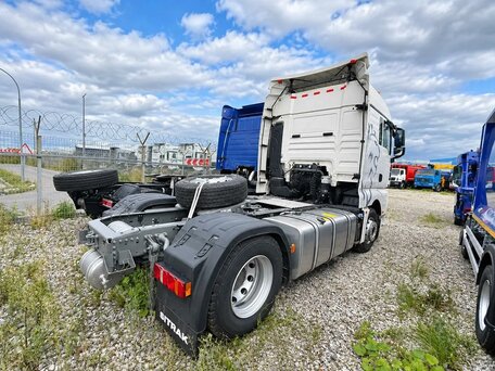 2024 Sinotruk Sitrak C7H, белый, 8850000 рублей, вид 2