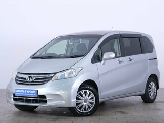 2012 Honda Freed I Рестайлинг, белый, 1159000 рублей, вид 3