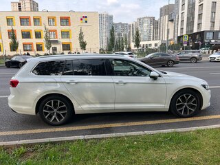 2020 Volkswagen Passat B8 Рестайлинг, белый, 2320000 рублей, вид 2