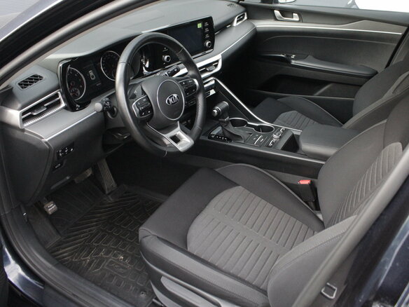 2021 Kia K5 III, синий, 2645000 рублей - вид 6