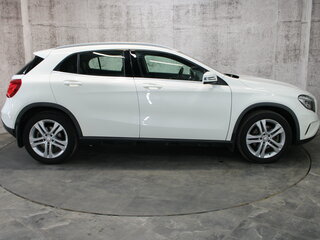 2014 Mercedes-Benz GLA 250 I (X156), белый, 1865000 рублей, вид 4