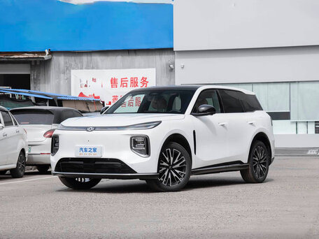 2026 Changan Qiyuan Q07 31.7 kWh, белый, 3400000 рублей, вид 3