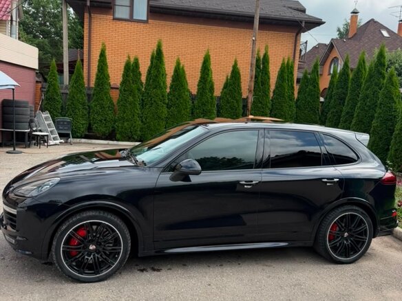 2015 Porsche Cayenne GTS II Рестайлинг (958), чёрный, 3500000 рублей - вид 7