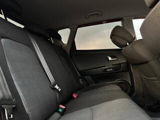 2011 Kia Ceed I Рестайлинг, белый, 660000 рублей, вид 4