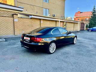2011 BMW 3 серии 320d V (E90/E91/E92/E93) Рестайлинг, чёрный, 1455000 рублей, вид 5