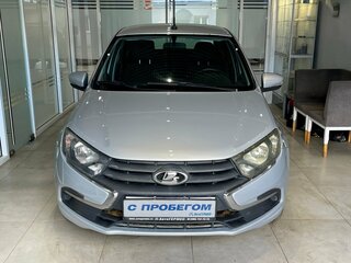 2018 Lada (ВАЗ) Granta I Рестайлинг, серебристый, 600000 рублей, вид 2