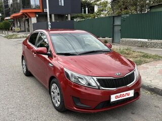 2014 Kia Rio III, красный, 950000 рублей, вид 4