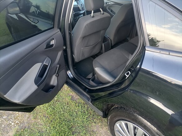 2012 Ford Focus III, чёрный, 560000 рублей - вид 9