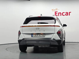 2023 Hyundai Kona II (SX2), белый, 2393000 рублей, вид 4