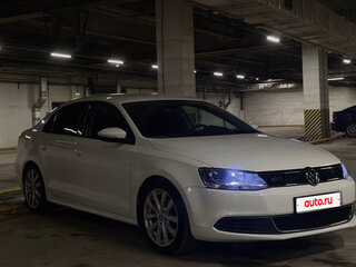 2013 Volkswagen Jetta VI, белый, 750000 рублей, вид 3