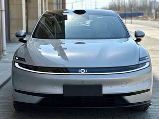 2026 Changan Qiyuan A06 28.39 kWh, серебристый, 2750000 рублей, вид 3