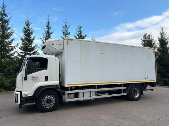 2018 Isuzu Forward (F-Series), белый, 2050000 рублей - вид 7