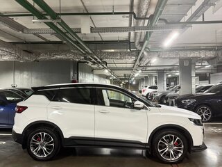 2022 Geely Coolray I, белый, 1690000 рублей, вид 3