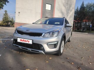 2018 Kia Rio X-Line IV, серебристый, 1550000 рублей, вид 1