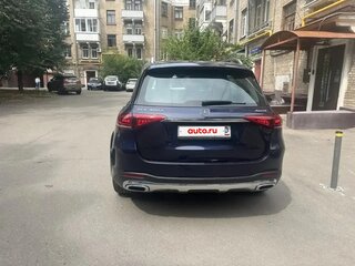 2020 Mercedes-Benz GLE 400 d II (V167), синий, 6800000 рублей, вид 4