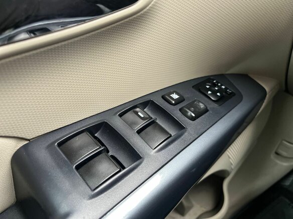 2008 Mitsubishi Outlander II, бежевый - вид 19
