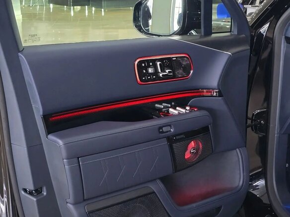 2026 Zeekr 9X 70 kWh, чёрный, 14500000 рублей - вид 8