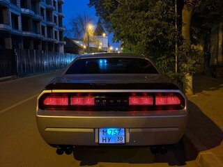 2014 Dodge Challenger III Рестайлинг, серый, 2400000 рублей, вид 5