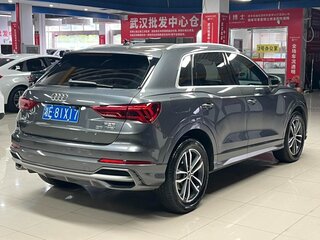 2022 Audi Q3 35 TFSI II (F3), серый, 2300000 рублей, вид 4