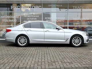 2019 BMW 5 серии 520d xDrive VII (G30/G31/G38), серый, 3400000 рублей, вид 5