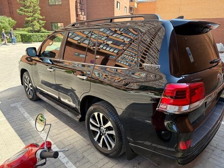 2019 Toyota Land Cruiser 200 Series Рестайлинг 2, чёрный, 7200000 рублей, вид 5