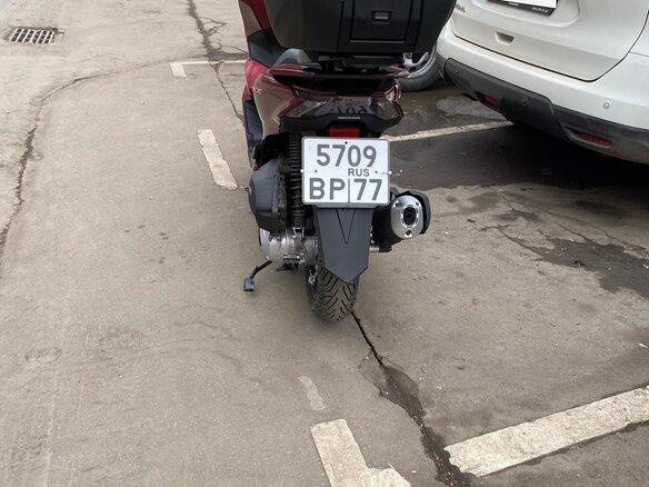 2021 Honda PCX 125, красный, 325000 рублей - вид 8