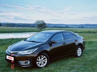 2017 Toyota Corolla XI (E160, E170, E180) Рестайлинг 1, коричневый, 1650000 рублей, вид 1