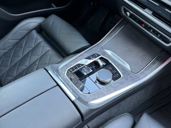 2024 BMW X5 40i IV (G05/G18) Рестайлинг, серый, 10400000 рублей - вид 16