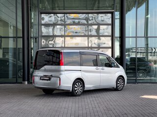 2015 Honda Stepwgn V, серый, 1620000 рублей, вид 3