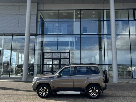 2024 Lada (ВАЗ) Niva Travel I, коричневый, 965000 рублей, вид 5