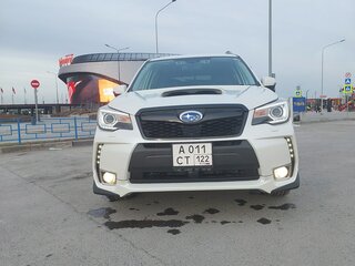2017 Subaru Forester IV Рестайлинг 2, белый, 2400000 рублей, вид 1