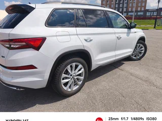 2024 Skoda Kodiaq I Рестайлинг, белый, 4845000 рублей, вид 4