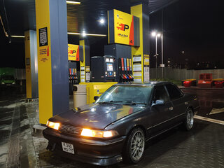 1990 Toyota Mark II VI (X80), серый, 500000 рублей, вид 5