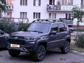 2022 Lada (ВАЗ) Niva Travel I, серый, 1500000 рублей, вид 3