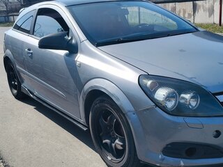 2006 Opel Astra GTC H, серебристый, 450000 рублей, вид 1