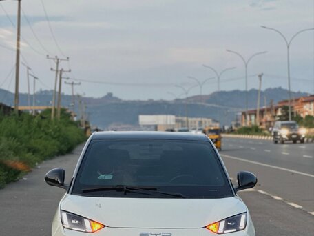 2025 BYD Seagull 38.88 kWh I, белый, 1500000 рублей, вид 3